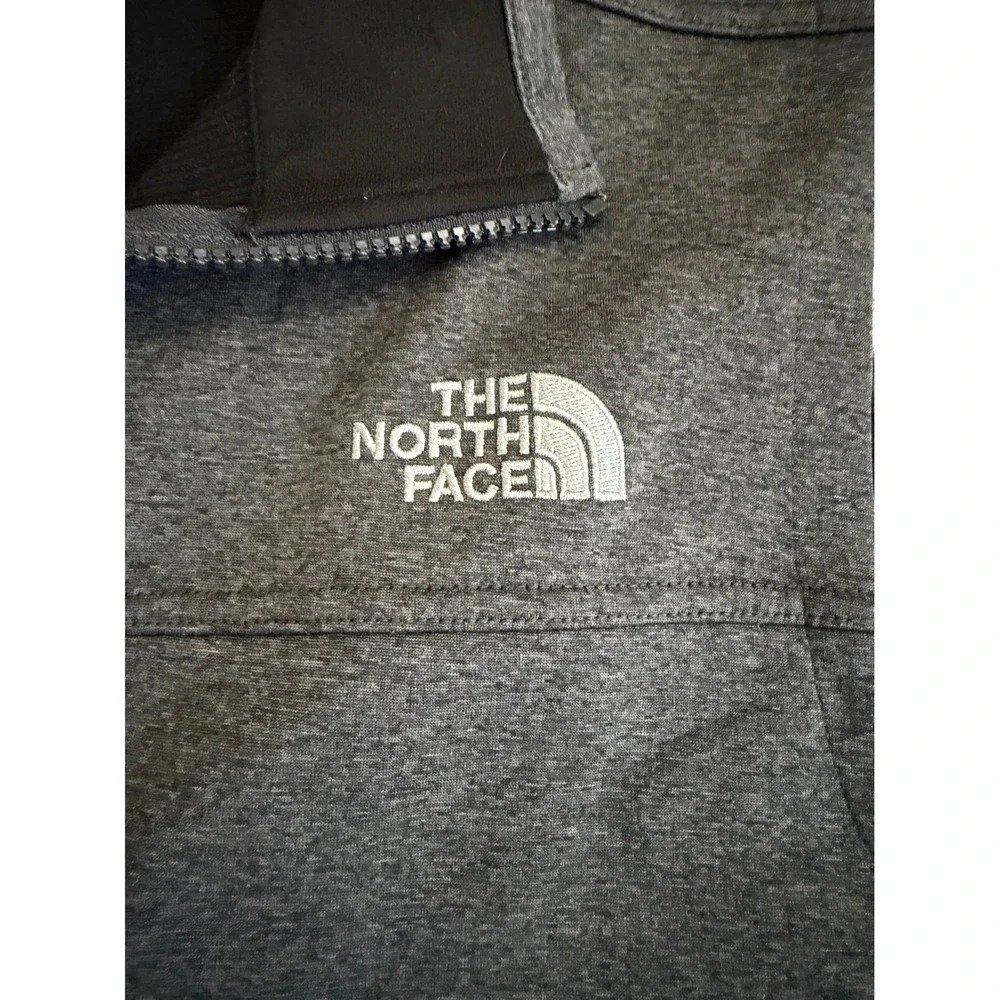 The North Face Mens WindWall Softshell Fleece Lined Vest Heather Grey Large